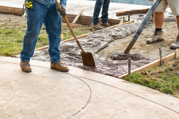 Best Concrete Sidewalk Installation in Auburn, CA